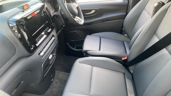Mercedes-Benz Vito Tourer L3 Diesel Rwd 116 CDI Select 9-Seater 9G-Tronic - Image 17
